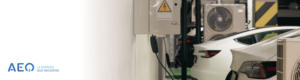 Estación de cargadores de vehículos eléctricos en una empresa.